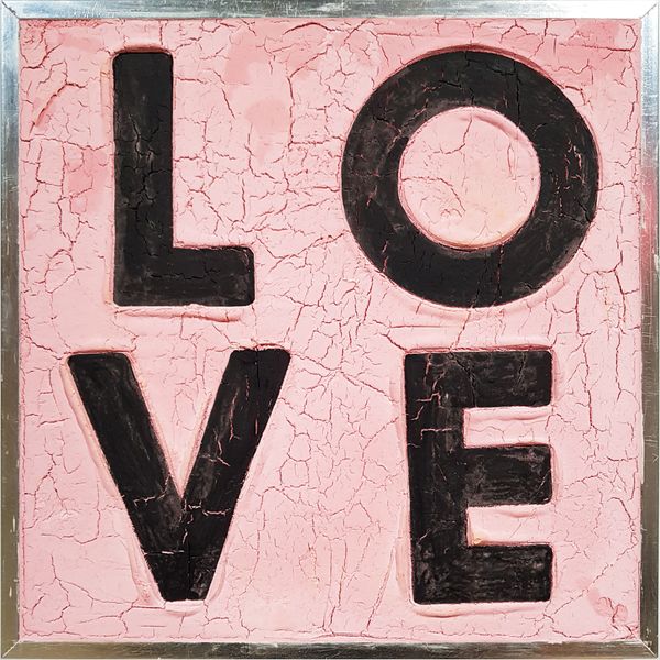 Love - Pink